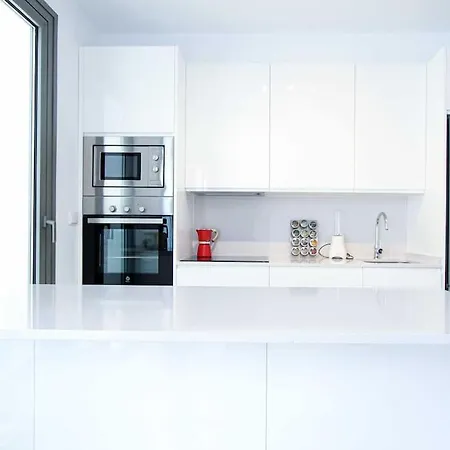 Moderno Apartamento - San Pedro